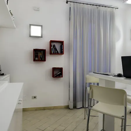 Bed & Breakfast A Picture Of 4*