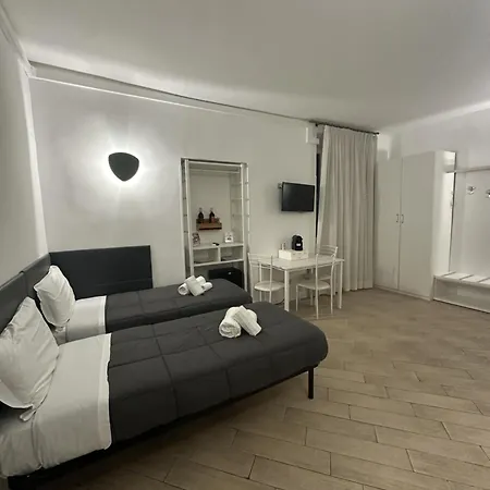 A Picture Of 4* Rome